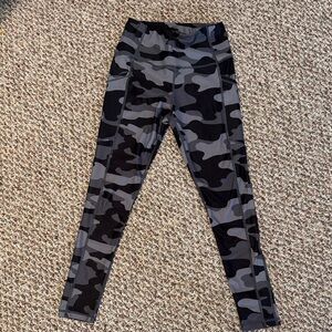 Maven Thread Camouflage Leggings